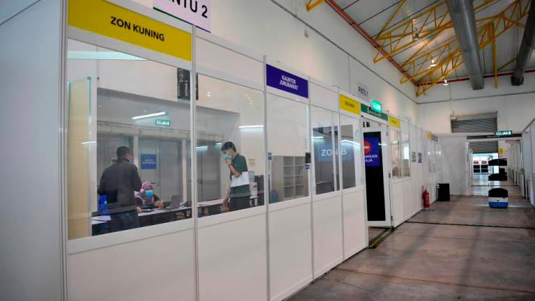 The Covid-19 Low-Risk Patient Quarantine and Treatment Centre at the Malaysia Agro Exposition Park Serdang (MAEPS).