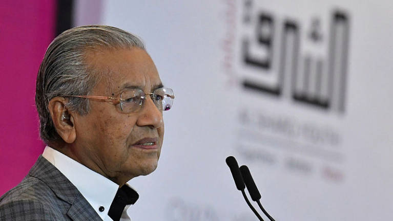 Dr Mahathir congratulates Malaysian media on improved world ranking