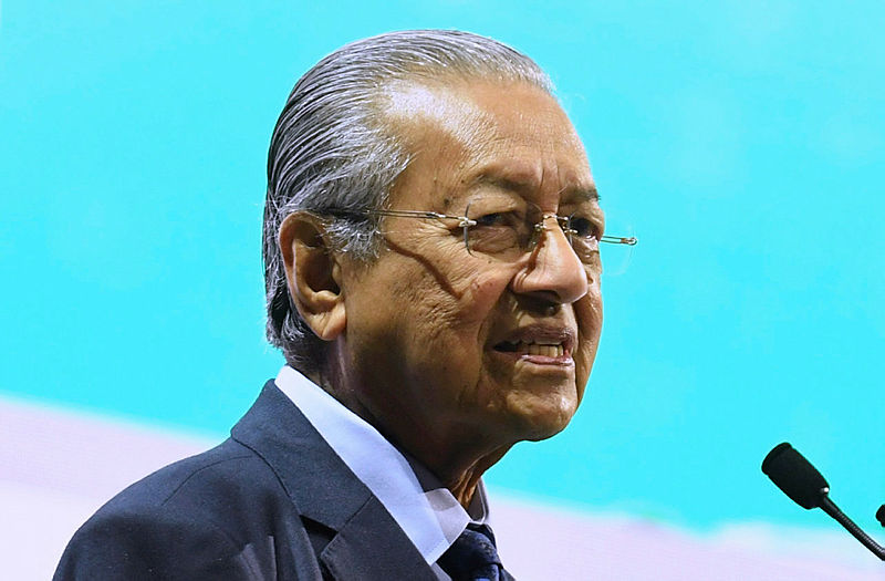 Goldman Sachs’ RM1 billion offer is peanuts, says Mahathir