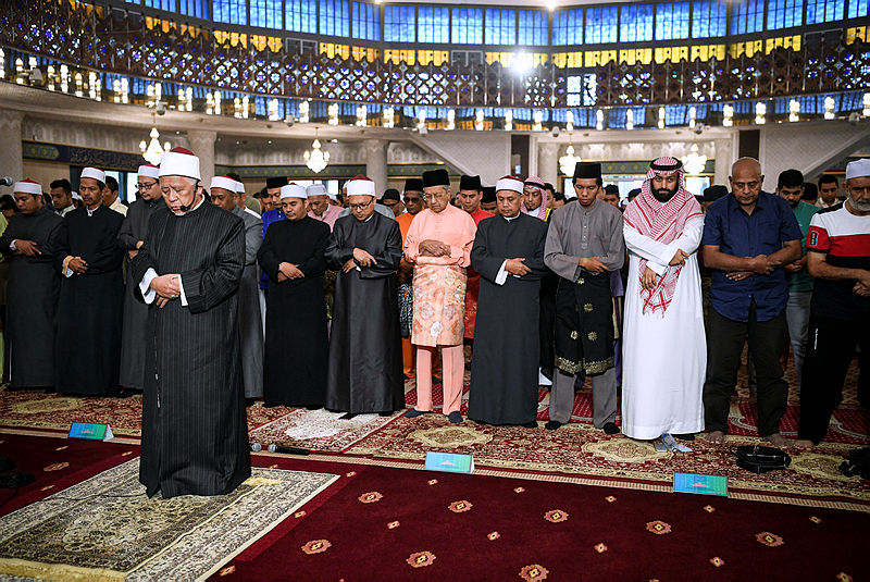 Prime Minister Tun Dr Mahathir Mohamad, joins fellow Muslims for Aidiladha prayers led by National Mosque Grand Imam Tan Sri Syaikh Ismail Muhammad (front), at the national mosque, on Aug 11, 2019. — Bernama