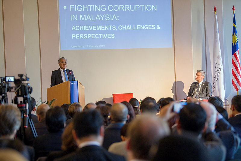 Prime Minister Tun Dr Mahathir Mohamad speaks at the Fighting Corruption in Malaysia: Achievements, Challenges and Perspectives at the International Anti-Corruption Academy (IACA), in Laxenburg, Austria, on Jan 21, 2019. — Bernama