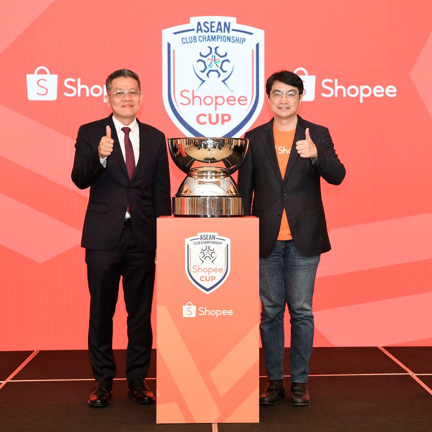 President of AFF Major General Khiev Sameth and Shopee Chief Commercial Officer Zhou Jun Jie.