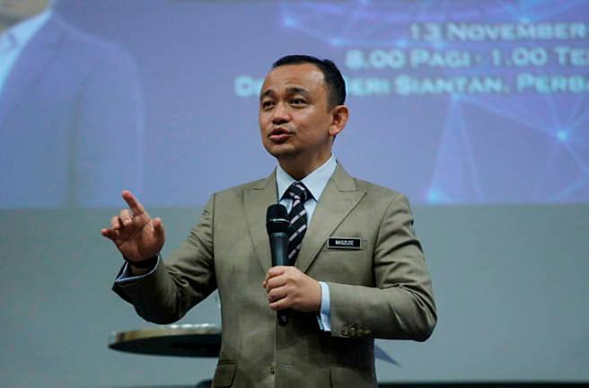 Maszlee Malik quits Pejuang