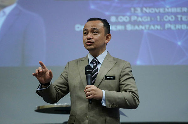 Campus polls will be held without interference of political parties: Maszlee
