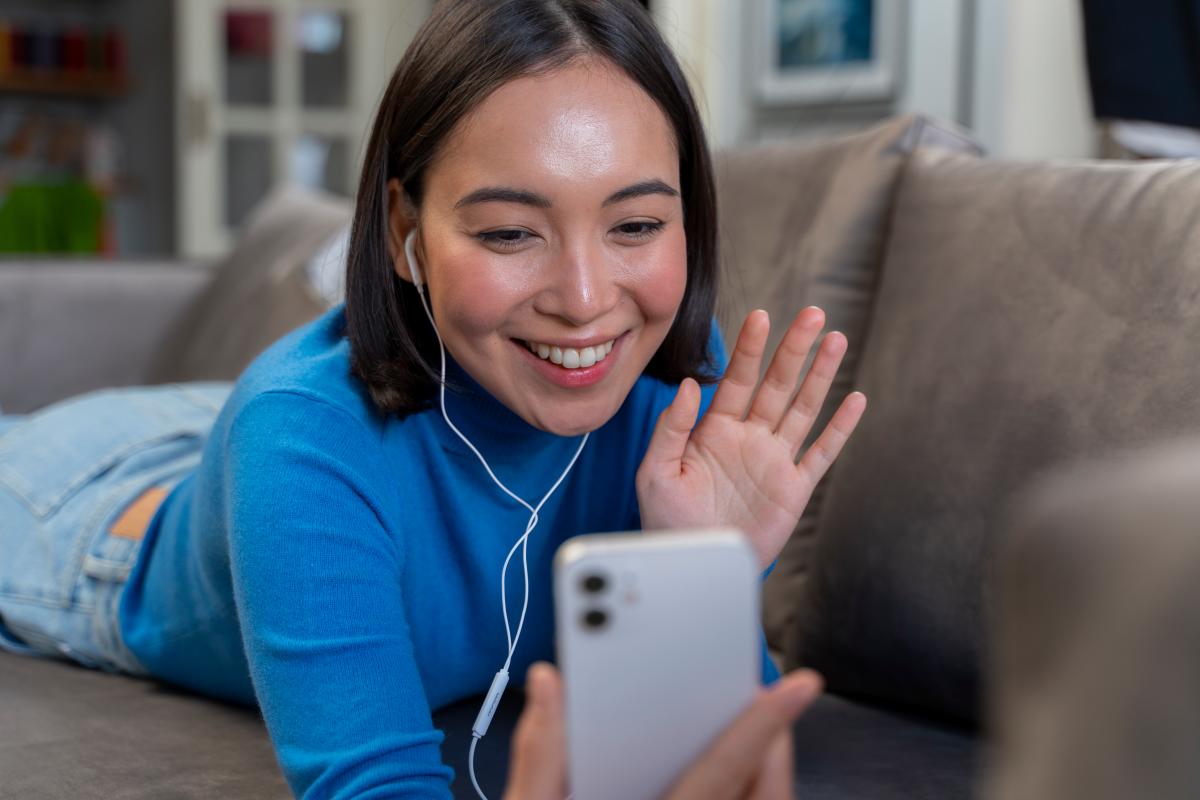 Multilingual individuals are more competitive in today’s job market as cross-border trade becomes increasingly important. – ALL PICS FROM PEXELS