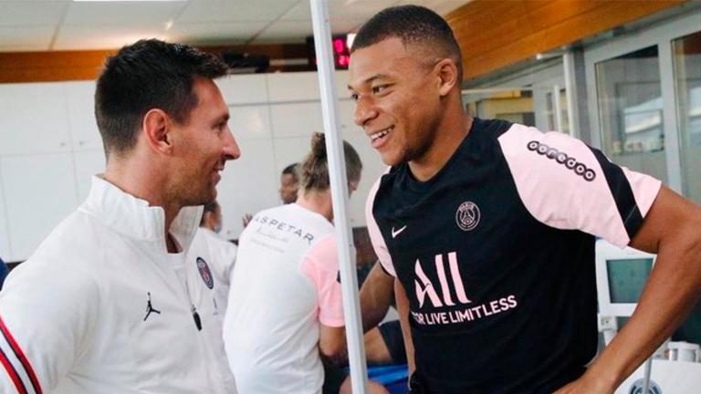 Paris Saint-Germain forward, Kylian Mbappe (right), met with his newest teammate Lionel Messi in training on Thursday.
