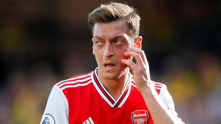 Fenerbahce agree in principle to sign midfielder Ozil from Arsenal