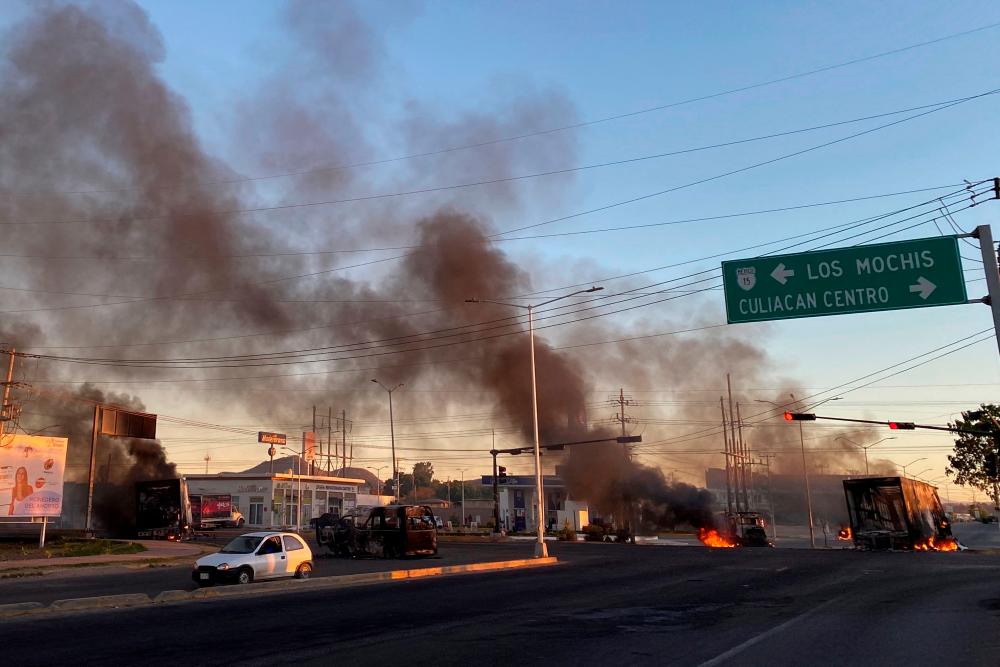 Intense shootings and burning of vehicles were reported Thursday in the Mexican city of Culiacan (northwest) after an operation in which Ovidio Guzman, son of imprisoned drug trafficker Joaquín El Chapo Guzman, was arrested, Mexican authorities said. AFPPIX
