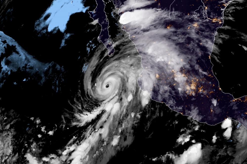 This RAMMB/NOAA satellite image obtained on August 18, 2020, shows Hurricane Genevieve moving towards Baja California on August 19, 2020 at 05:10:21 UTC. — AFP