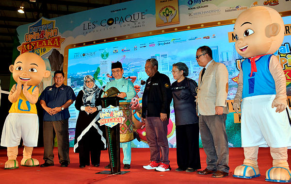 Malacca Chief Minister Adly Zahari (fourth from left) at the launch of the Upin &amp; Ipin Carnival 2019 at the Malacca International Trade Centre at Malacca today — Bernama