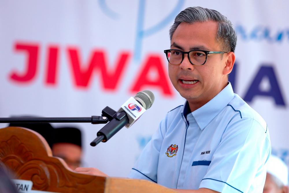Communications Minister, Fahmi Fadzil. - BERNAMAPIX