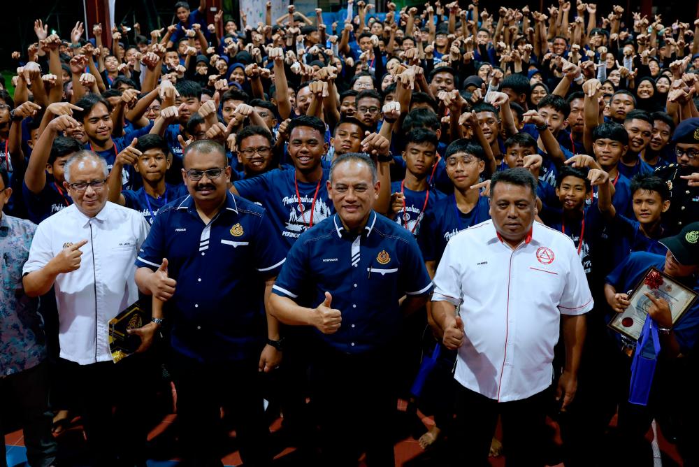 - fotoBERNAMA