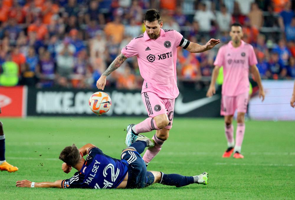 CINCINNATI, OHIO - AUGUST 23: Lionel Messi #10 of Inter Miami CF against FC Cincinnati in the semi-finals of the 2023 U.S. Open Cup at TQL Stadium on August 23, 2023 in Cincinnati, Ohio. Andy Lyons/Getty Images/AFP (Photo by ANDY LYONS / GETTY IMAGES NORTH AMERICA / AFP)