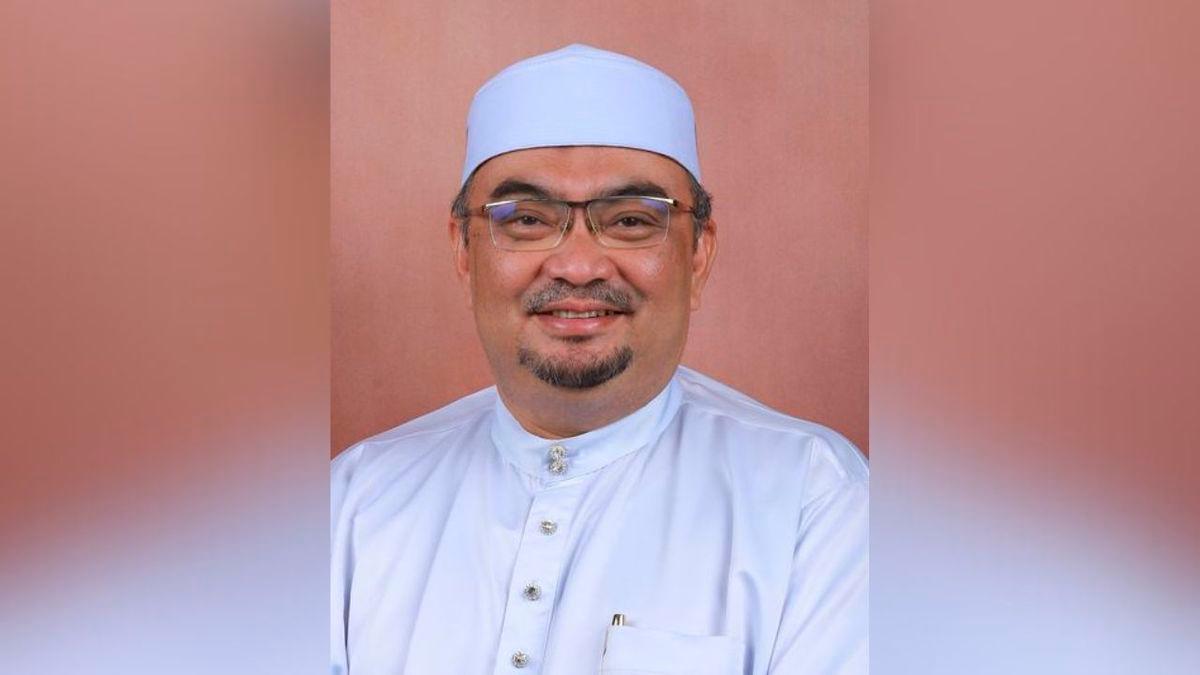 Kelantan Deputy Menteri Besar Datuk Dr Mohamed Fadzli Hassan - Photo by BERNAMA