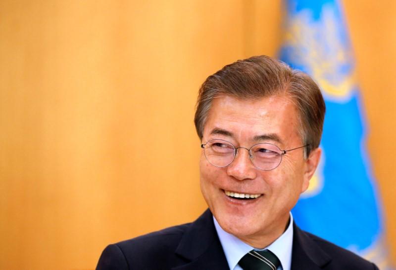 Malaysia rolls out red carpet for visiting South Korean president (Updated)