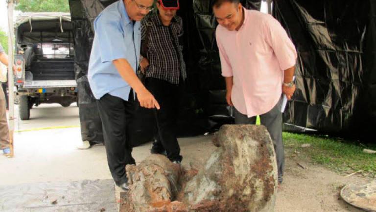 Filepix: His body was found in an oil drum filled with cement at Persiaran Subang Mewah, Subang Jaya, on Sept 16, 2015/SUNPix