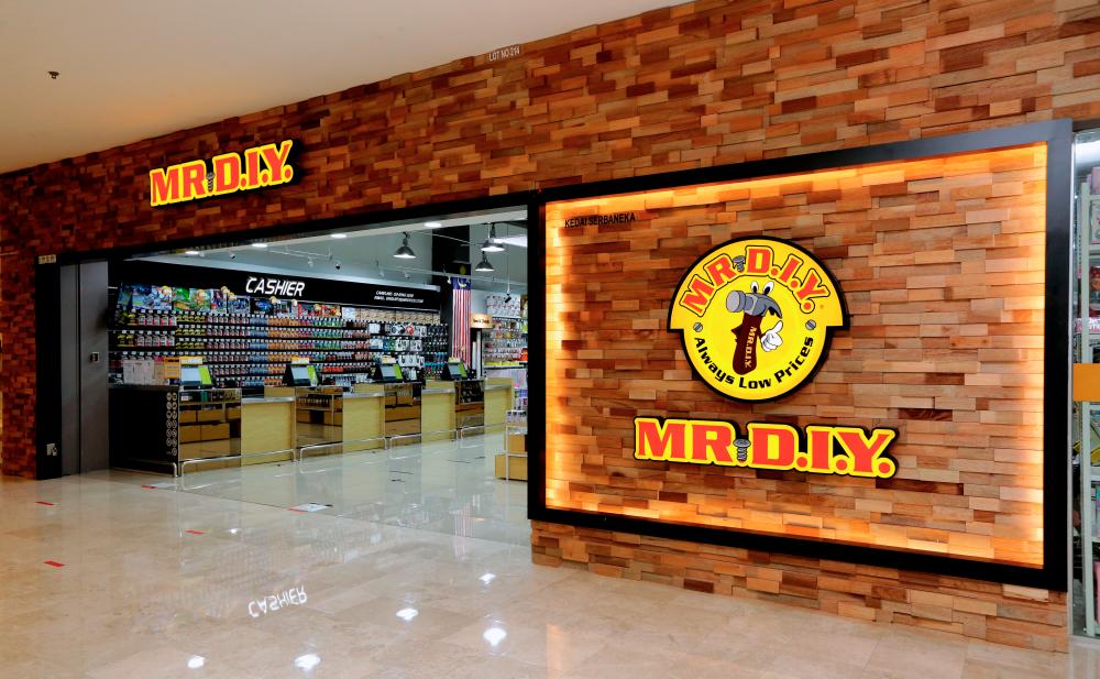 This outlet is one of the new 32 MR D.I.Y stores that was opened recently.