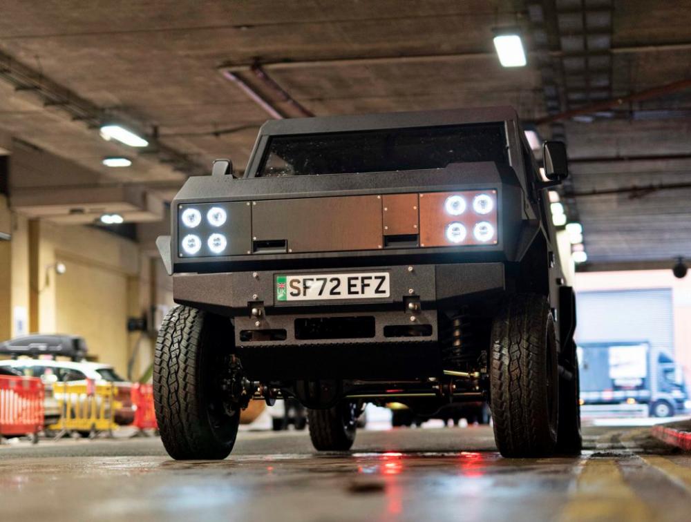 $!Munro MK_1 – The World’s Most Capable All-Electric 4×4