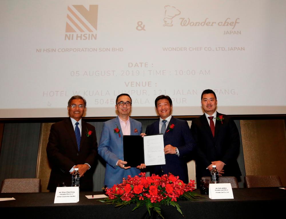 From left: Ni Hsin Group chairman Sofiyan Yahya, Khoo, Wonder chef Co Ltd president and CEO Itoh Akihiro and product section manager Izawa Shingo during the signing ceremony in Kuala Lumpur today.