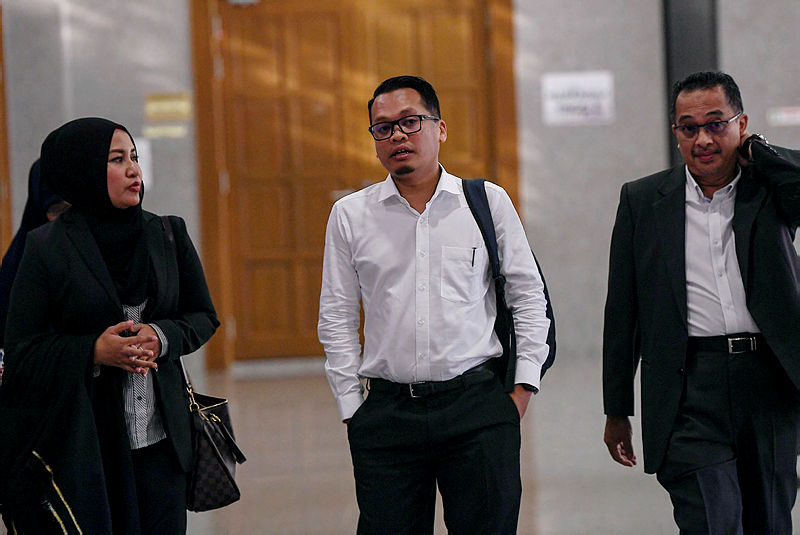 Setiawangsa Member of Parliament Nik Nazmi Nik Ahmad at the Kuala Lumpur Syariah Court, on July 2, 2019. — Bernama