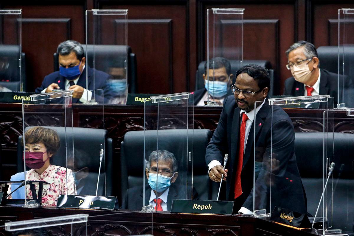 Pengerusi Jawatankuasa Bertindak Kesihatan, Alam Sekitar, Koperasi dan Kepenggunaan Negeri Sembilan S Veerapan - BERNAMA