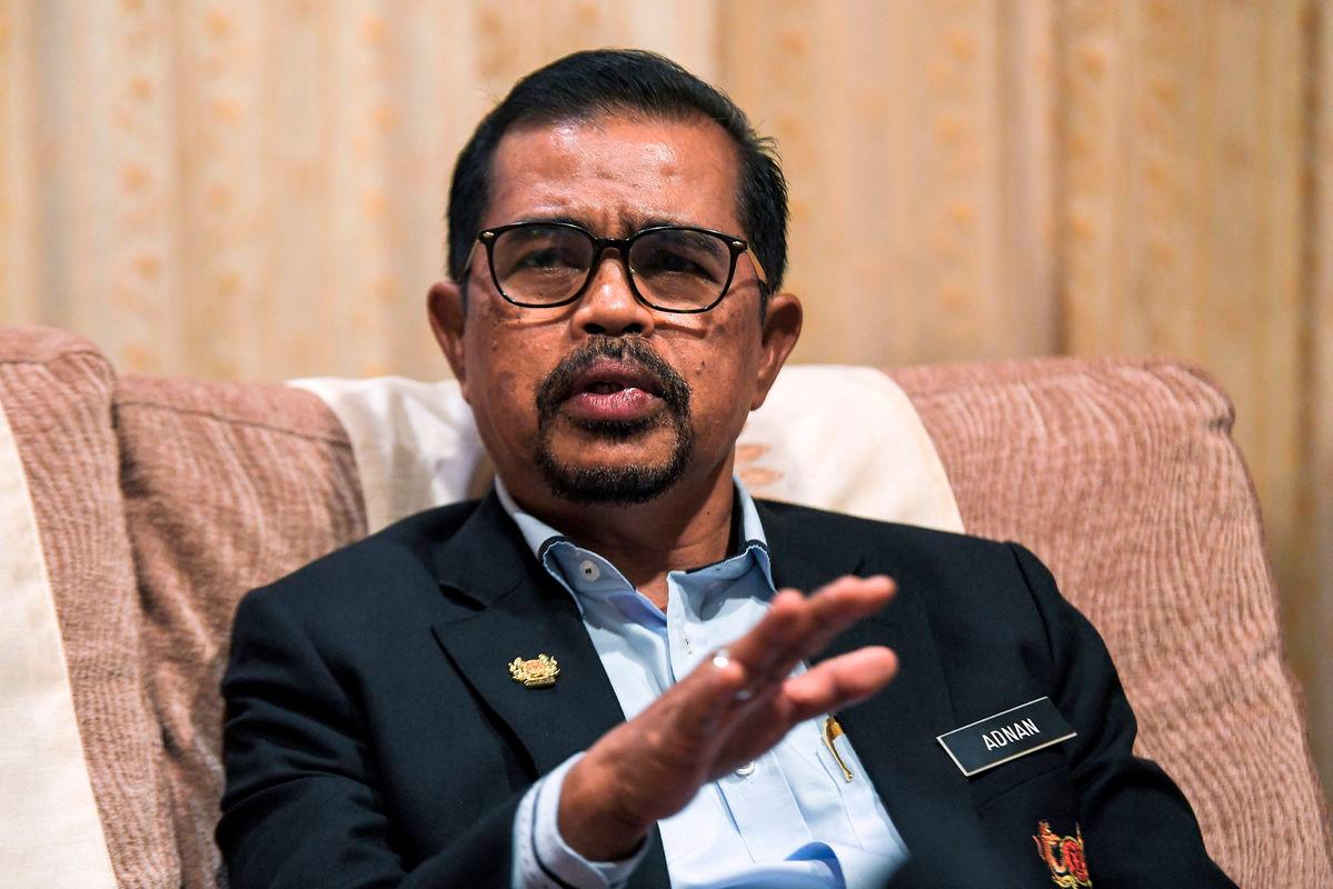 Datuk Dr Adnan Mat. Bernamapix