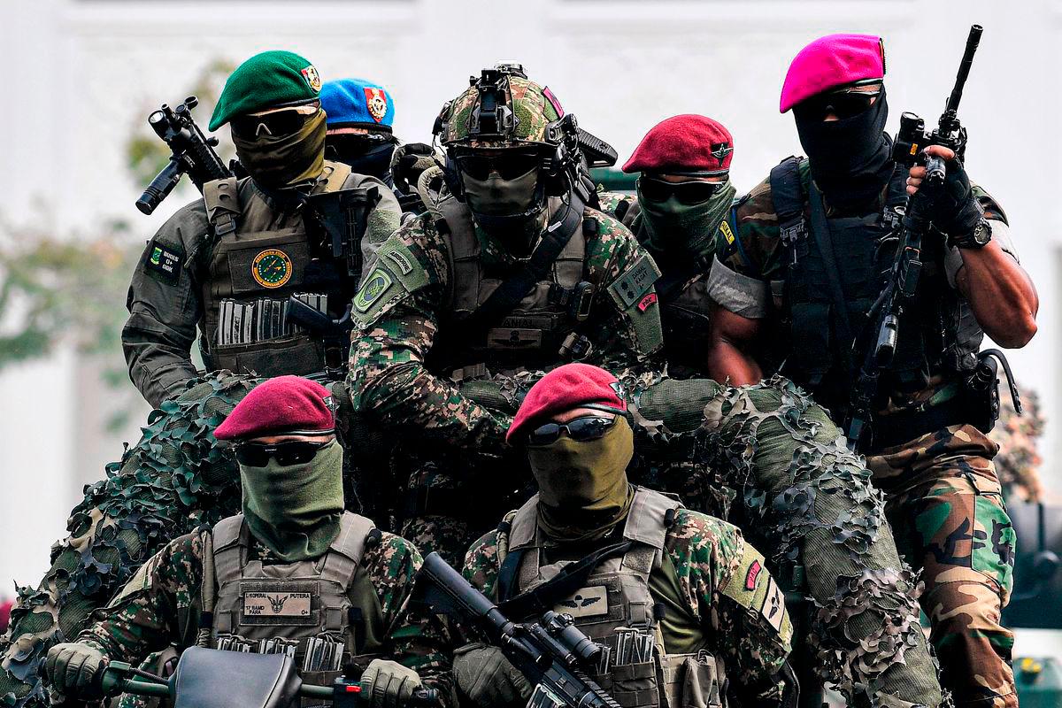 Gambar tujuan representasi sahaja: Pasukan elit Angkatan Tentera Malaysia - fotoBERNAMA