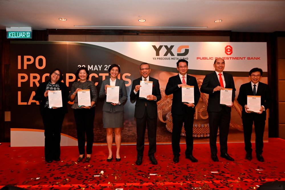 From left: YXPM directors Aw Ee Leng and Wong Phait Lee, managing director Ng Sheau Chyn, chairman Tan Sri Azlan Mohd Zainol, Public Investment Bank Bhd CEO Lee Yo-Hunn, YXPM director and Tomei managing director Datuk Ng Yih Pyng, as well as YXPM director Tang Yow Sai at the prospectus launch.