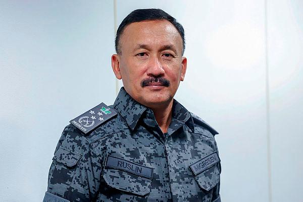 Datuk Ruslin Jusoh–fotoBernama