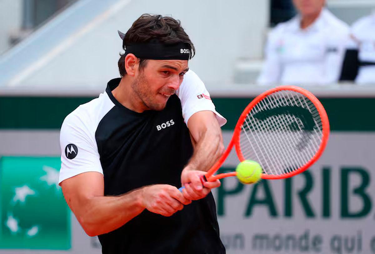 Tennis - French Open - Roland Garros, Paris, France - May 26, 2025 Taylor Fritz of the U.S. in action during his first round match against Germany’s Daniel Altmaier REUTERS/Denis Balibouse/File Photo