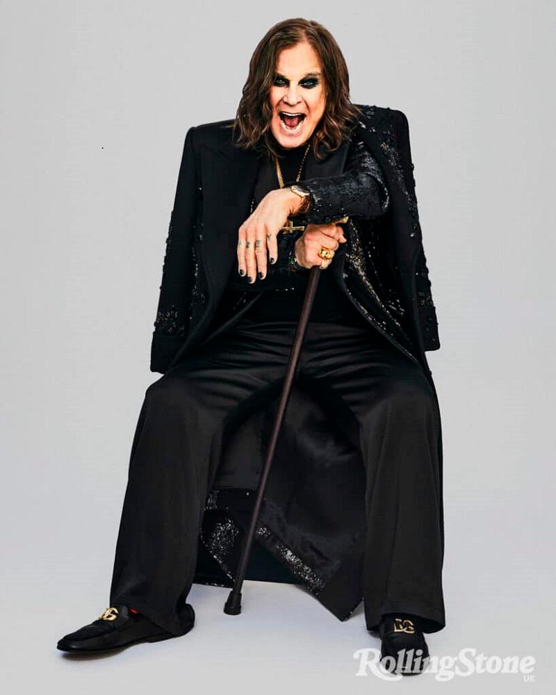 The 76-year-old singer is suffering from Parkinson’s disease, making concert commitments increasingly difficult. – PIC FROM FACEBOOK @OZZYOSBOURNE