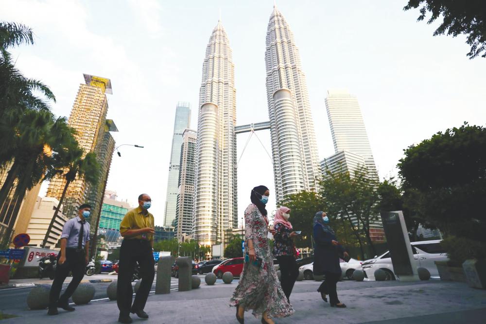 World Bank lead economist has urged Malaysia to raise the rate of women’s participation in the labour force. – REUTERSPIX