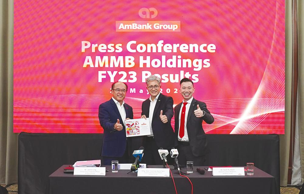 From left: AmBank group chief financial officer Jamie Ling, Sulaiman and investor relations head Yeoh Ru Hann.