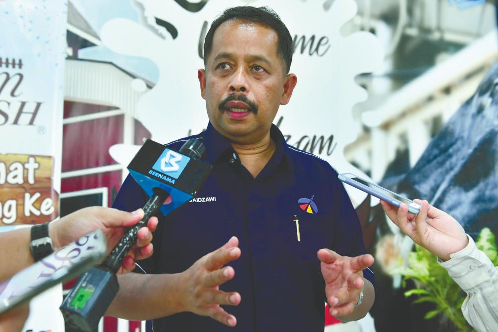 Baidzawi speaking to reporters during a visit to the Muadzam Shah Cattle Research and Innovation Centre recently. BERNAMAPIX