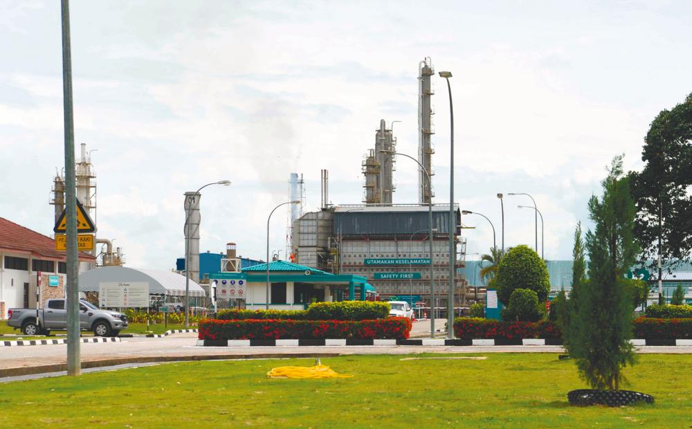 A view of Petronas Chemicals Fertiliser Kedah’s melamine plant at the Gurun Industrial Zone. – BERNAMAPIX