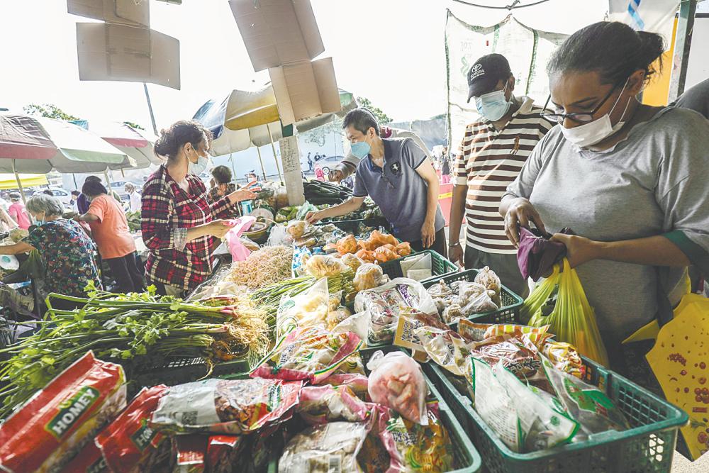 Budget 2025’s efforts to boost domestic consumption and investment are expected to support economic resilience, but a sustained recovery of the ringgit will depend on improvements in export performance, stronger investor confidence and stability in the global financial markets. – SUNPIC