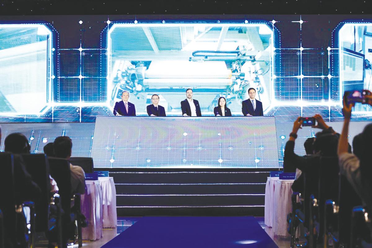 At the launch of Tetra Pak Binh Duong are, from left, Orive, Ho Chi Minh City People's Committee vice-chairman Bui Minh Thanh, Nordic Chamber of Commerce chairperson Thue Quist Thomasen, Tetra Pak Vietnam managing director Giang Nguyen and Tetra Pak Binh Duong factory director Dilip Bhave.