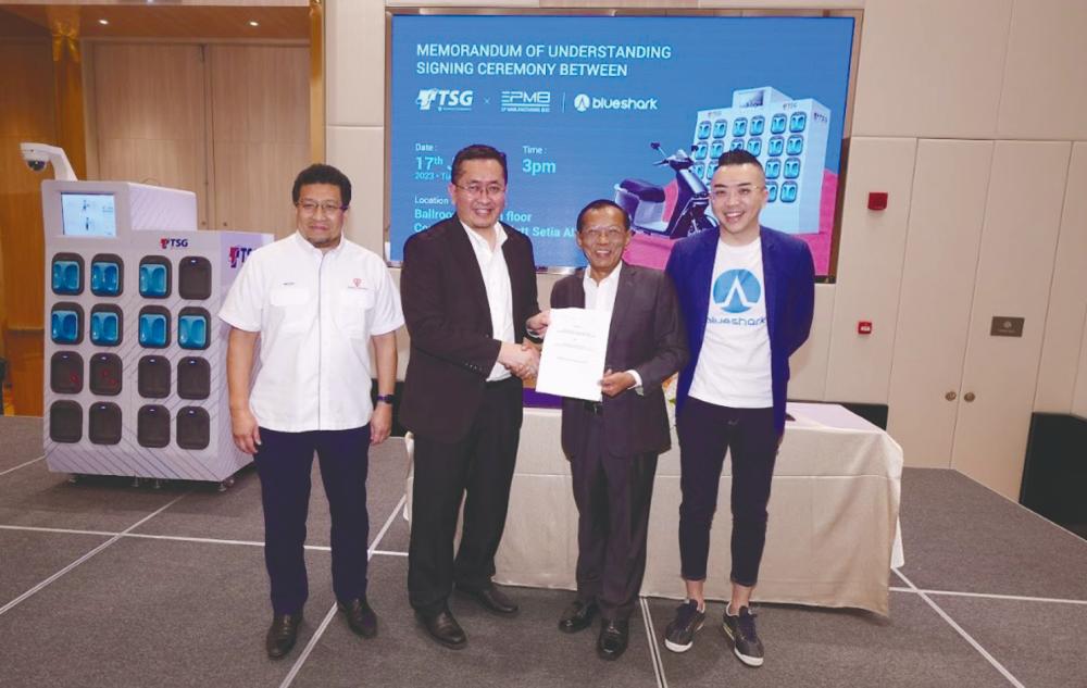 From left: TNB chief strategy &amp; ventures officer Datuk Megat Jalaluddin Megat Hassan, Tenaga Switchgear managing director Ahmad Sazree Abd Aziz, EPMB executive chairman Hamidon Abdullah and Blueshark Ecosystem Sdn Bhd CEO Jeff Chong at the MoU signing ceremony.