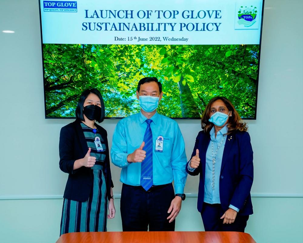 From left: Top Glove chief sustainability officer Lee Kuan Yee, Lim and Sharmila at the launch of Top Glove Sustainability Policy event today.
