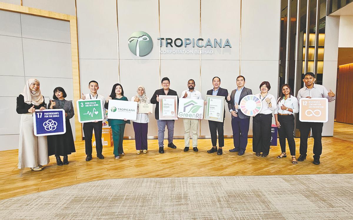 From left: Tropicana ESG senior manager Raja Zalina; Tropicana’s M&amp;S team senior executives Nik Hajar and Willie Tan; Tropicana ESG unit and Group Corp Comm senior GM Serena Lim; Green RE senior manager Nur Fateha Jamaluddin; Tan; Jeremiah Tan; Ashwin; Wong; Tropicana general manager (project) Foo Mao Hsien; Tropicana senior manager (project) Oon Khai Yee; GreenRE sales and marketing manager Juanita Lourdes; and Tropicana ESG executive Muhamad Fadli.