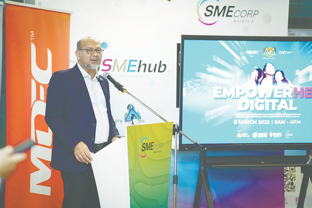 Gobind delivering his keynote address at the launch of the EmpowerHer Digital programme.