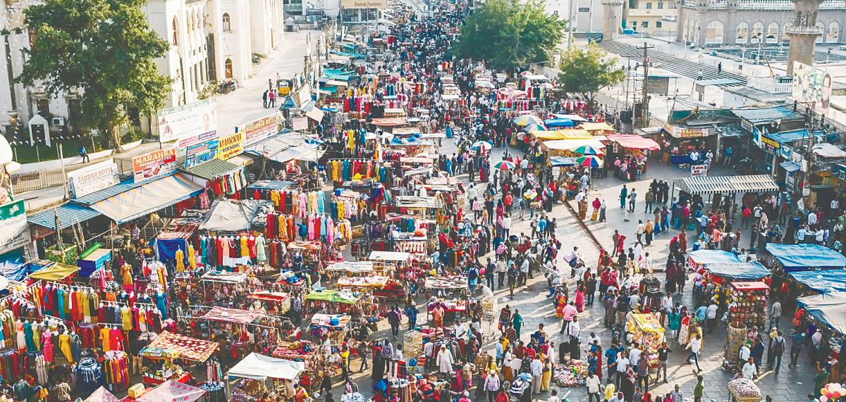 While India leads in economic growth, concerns persist over income disparities, slow job creation, and external trade pressures. – Unsplash pix