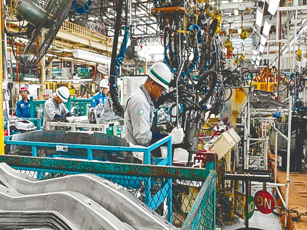 Malaysian manufacturers remain hopeful that demand conditions will normalise over the coming 12 months. – Bernamapic