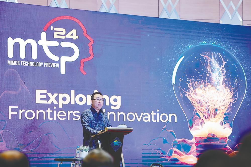Chang delivering his speech at the launch of Mimos Technology Preview 2024 today. – Bernamapic