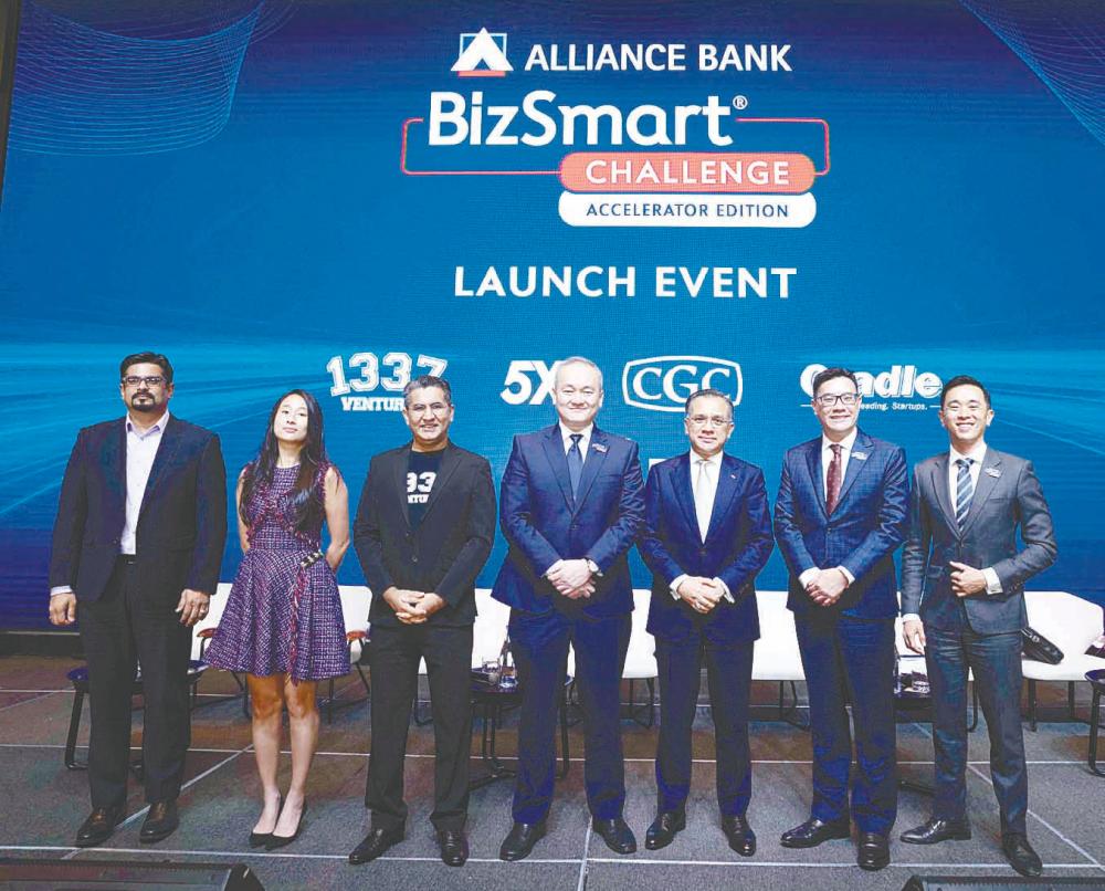 From left: Cradle super project management office and special projects vice-president Harmender Singh, 5X Capital partner Natalie Tan, 1337 Ventures founding partner and CEO Bikesh Lakhmichand, Kam, Credit Guarantee Corporation Malaysia president and CEO Datuk Mohd Zamree Mohd Ishak, Alliance Bank group chief SME, commercial and transaction banking office Raymond Chui and group chief strategy, marketing and business development officer Aaron Sum at the launch.