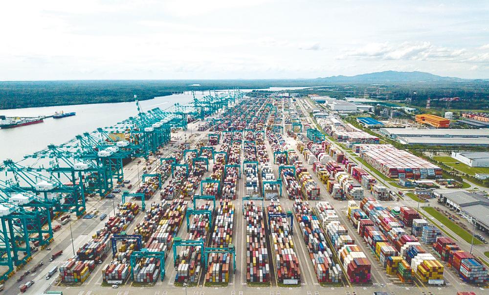 Port of Tanjung Pelepas is recorgnised as the most efficient container port in Southeast Asia.