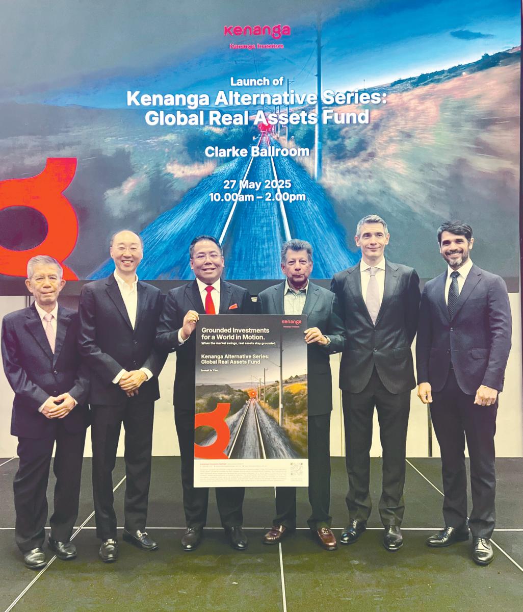 From left: Gax MD executive director Ho Seng Yee, Tan, Ismitz Matthew, Gax MD chairman Tan Sri Dr Munir Majid, chief investment officer Matthew Stuart-Box, and Kenanga Investors director and product &amp; market development head Ranjit Singh Gill.