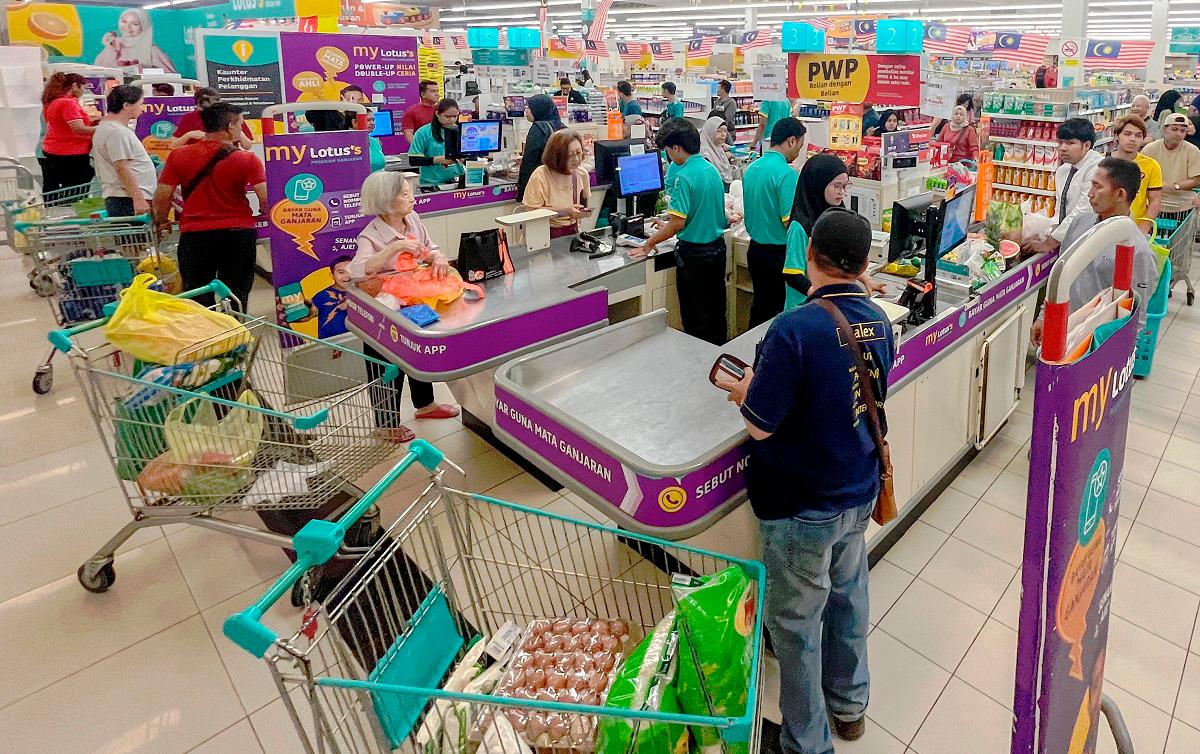 Nur Surraya said Budget 2026 should focus on long-term reforms to strengthen purchasing power and rebuild the middle class. – AMIRUL SYAFIQ/THESUN