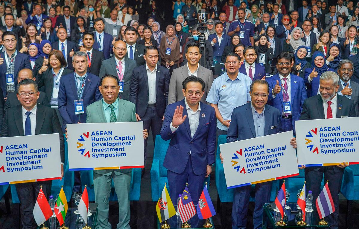 Participants at the Asean Human Capital Development Investment Symposium held at the Malaysia International Trade and Exhibition Centre yesterday. – theSunpix