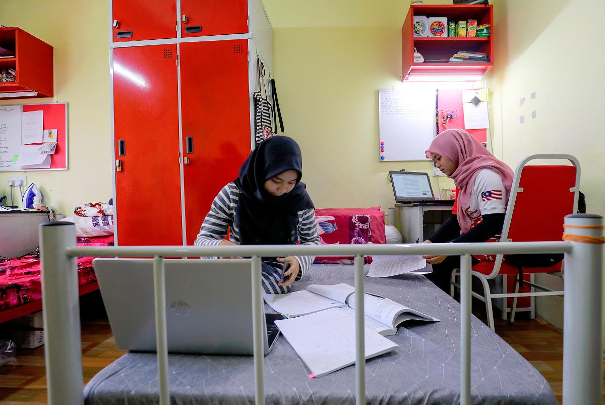 Haezreena said the perception that student housing is inherently safe needs to be re-evaluated as many hostels and rented accommodations have inadequate surveillance, poor lighting and no formal security measures. – ADIB RAWI YAHYA/THESUN
